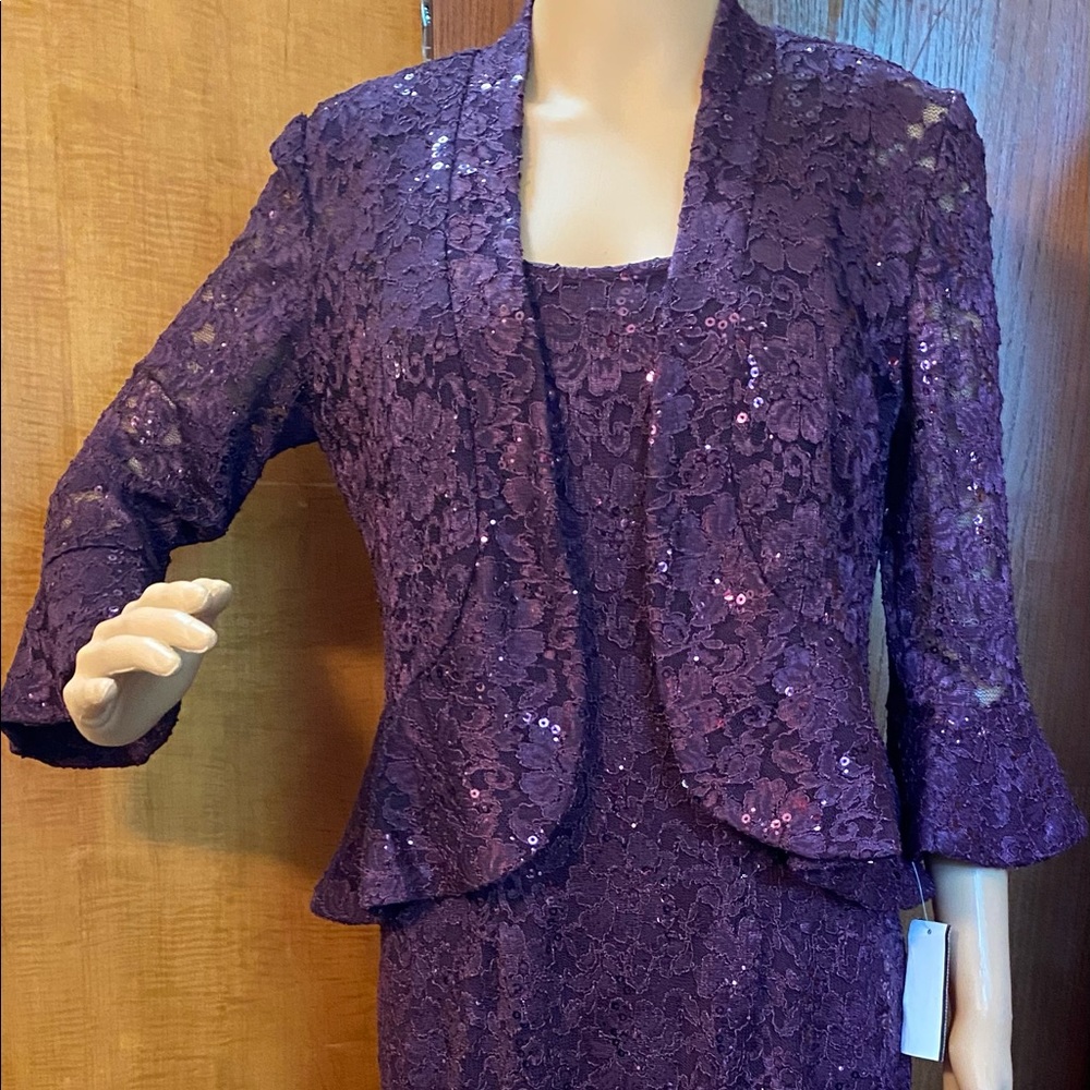 Beautiful Mother of the Bride or Groom Dress With Jacket